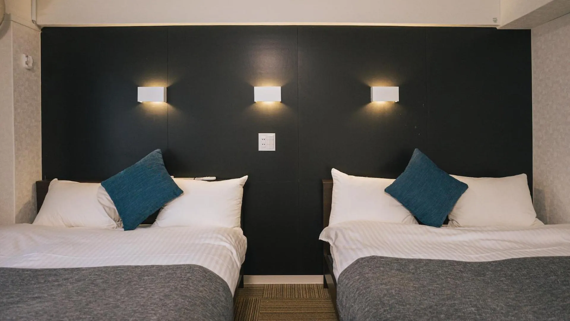 פוקואוקה Hotel Akasaka Heights 3*,